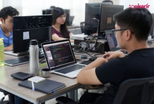 Apa Itu Full Stack Developer? Ini Tanggung Jawabnya dan Jalur Kariernya | TopKarir.com